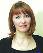 Елена Година