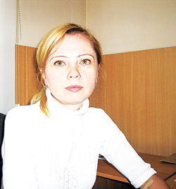 Елена Пивоварова